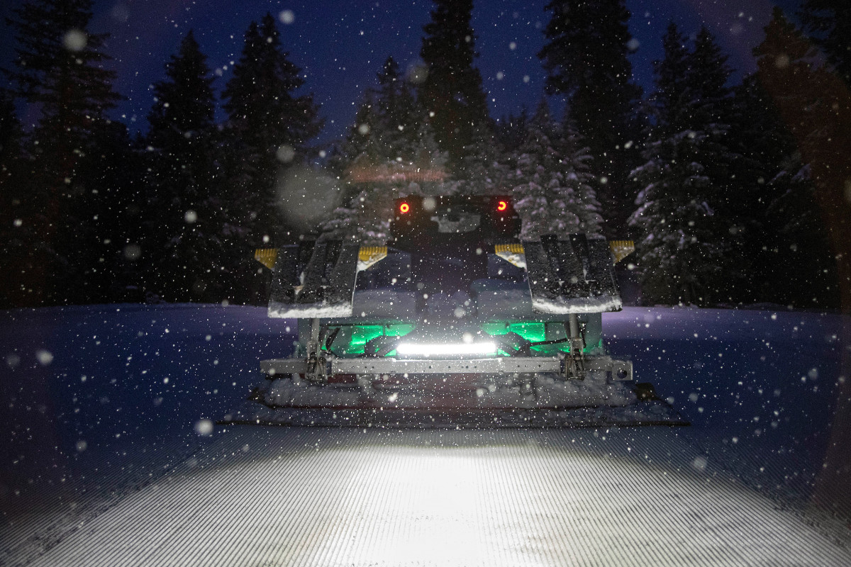 snowy-groomer.jpg